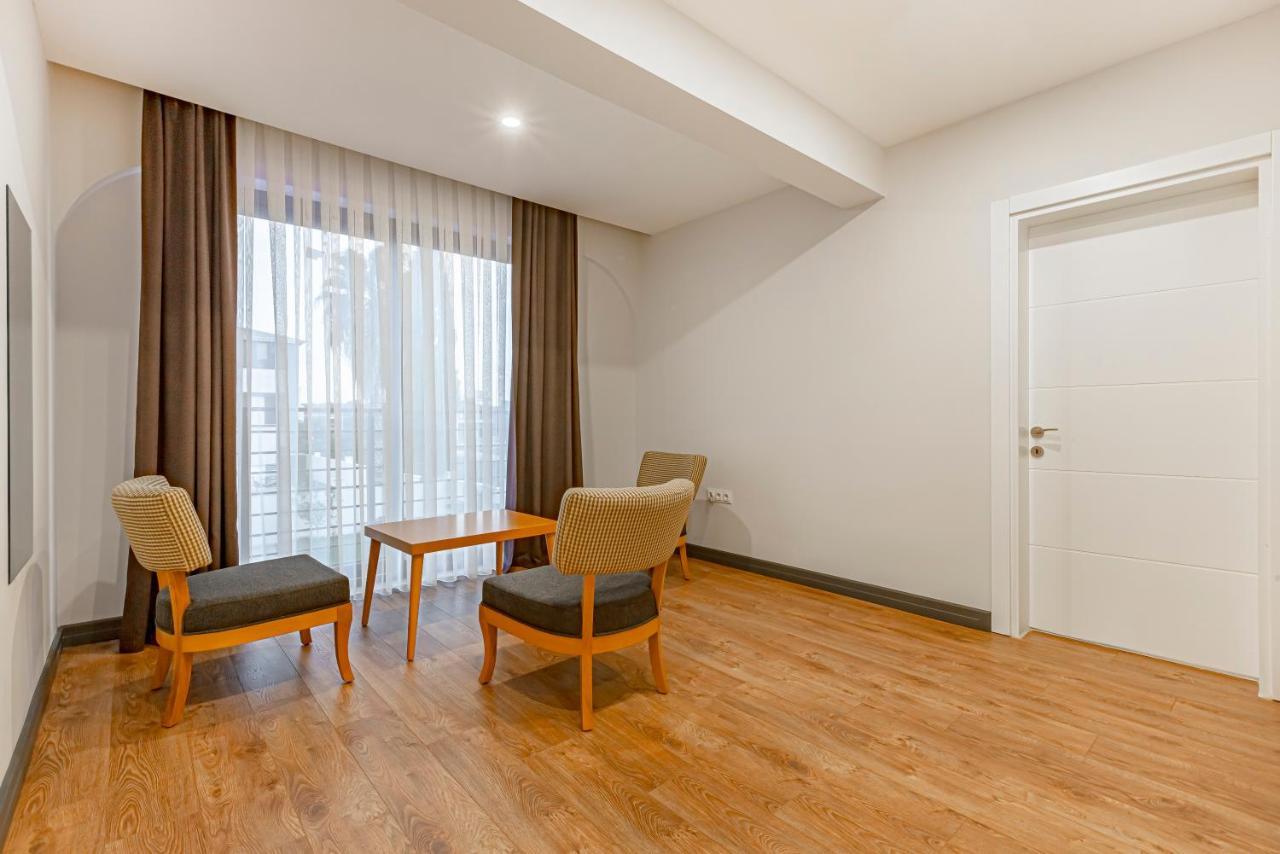 Palm Private Villas 贝莱克 外观 照片